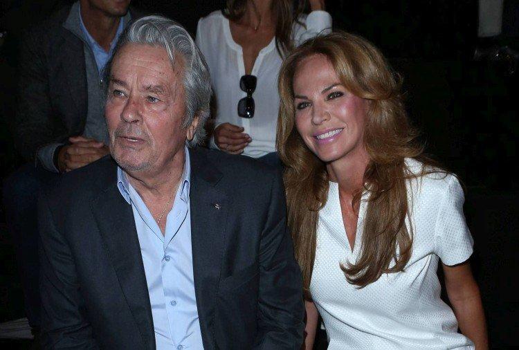 Alain Delon - Vie personnelle