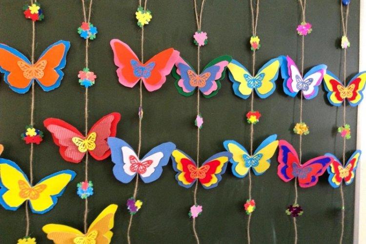 Rideau de papillons à faire soi-même sur le mur