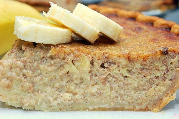 Gâteau aux bananes avec sauce aux bananes au four - recettes