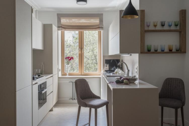 Comptoir de bar minimaliste pour la cuisine