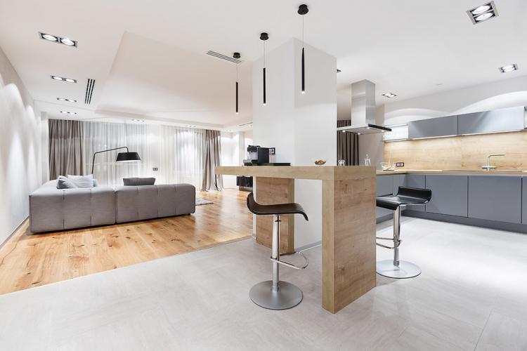 Comptoirs de bar à l'intérieur de la cuisine - photo