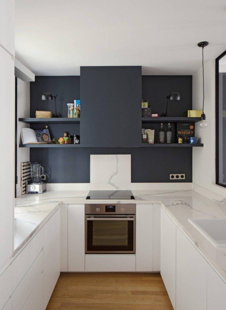 Cuisine noir et blanc avec plan de travail blanc - photo design