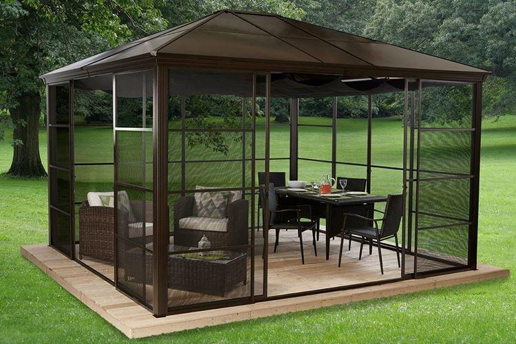 Gazebo ouvert en polycarbonate - photos et idées