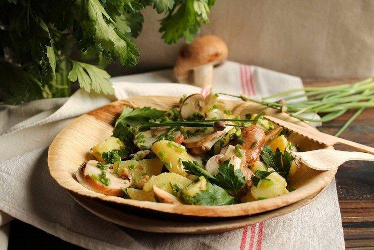 Champignons aux pommes de terre et aux œufs - recettes