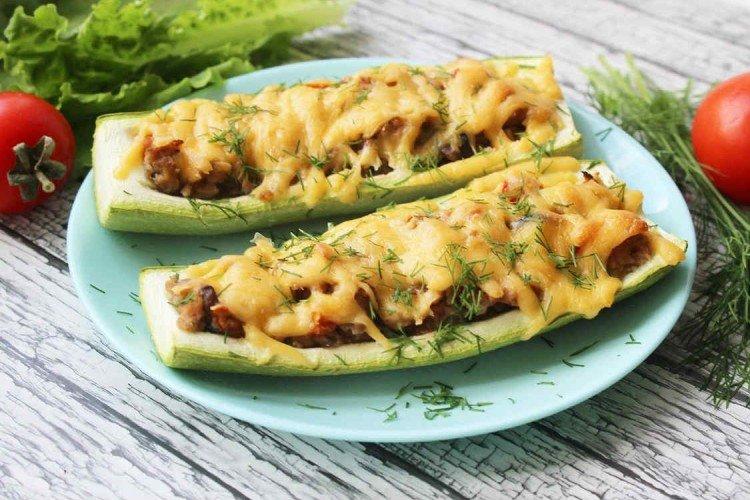 Courgettes Farcies au Riz et à la Viande - Recettes de Plats de Riz