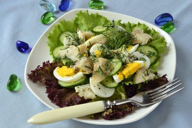 Salade de poisson et concombre - recettes