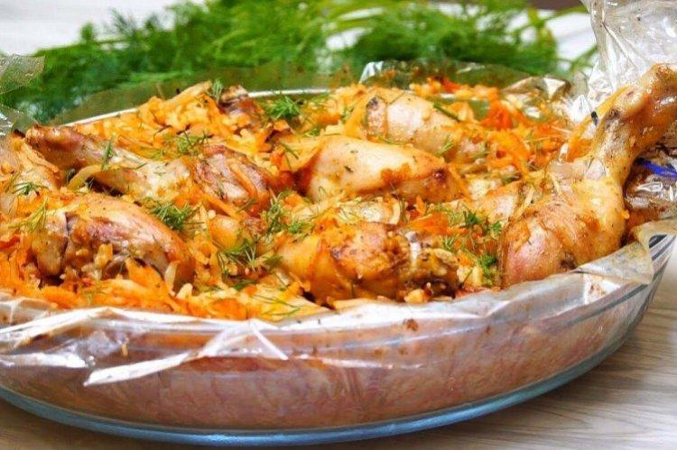 Cuisses de poulet sur coussin de chou - Recettes de plats au four