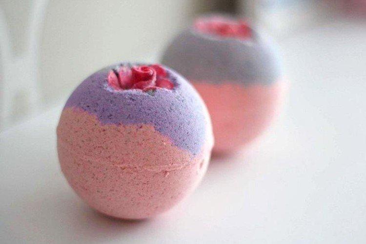 Bombes de bain apaisantes à la lavande bricolage - recettes comment faire