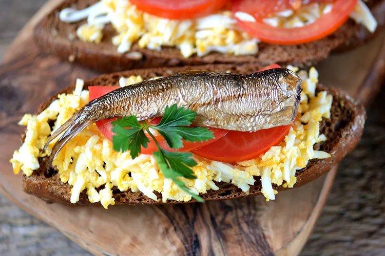 Sandwichs au sprat d'outre-mer - recettes