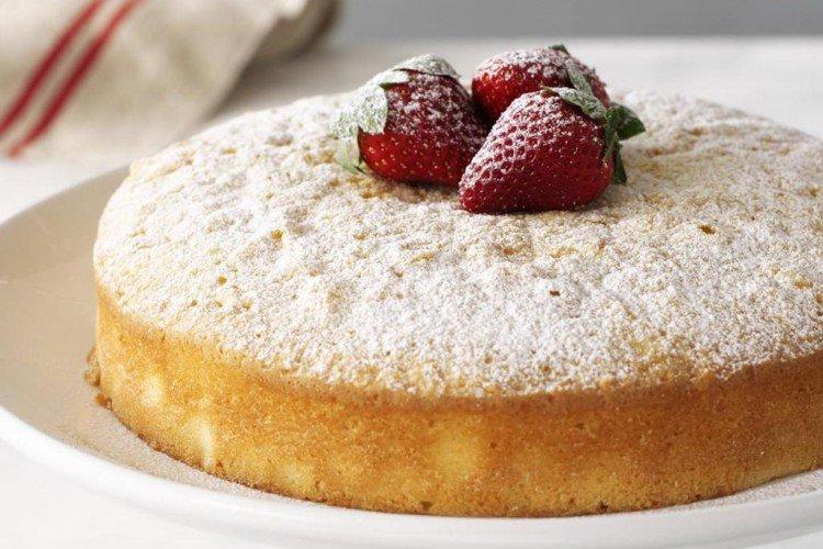Gâteau rapide à la crème sure pour le thé - recettes