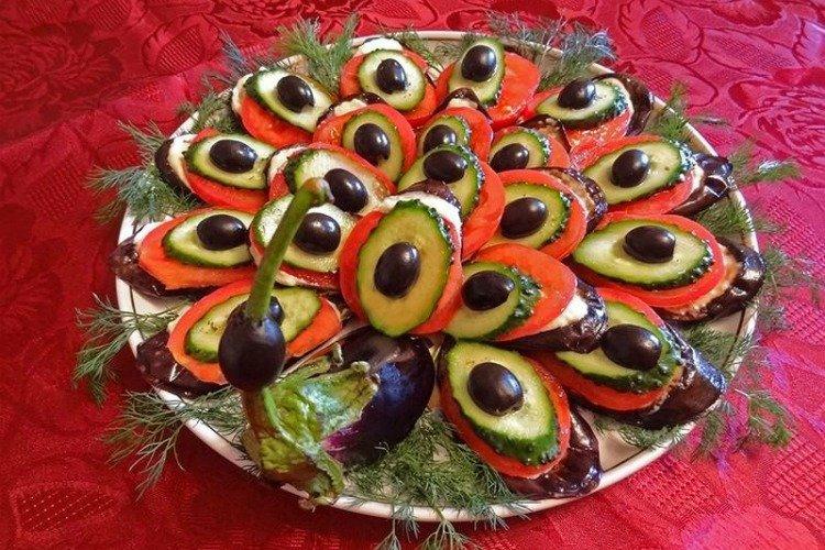 Queue de paon aux aubergines - Comment nourrir les recettes des invités