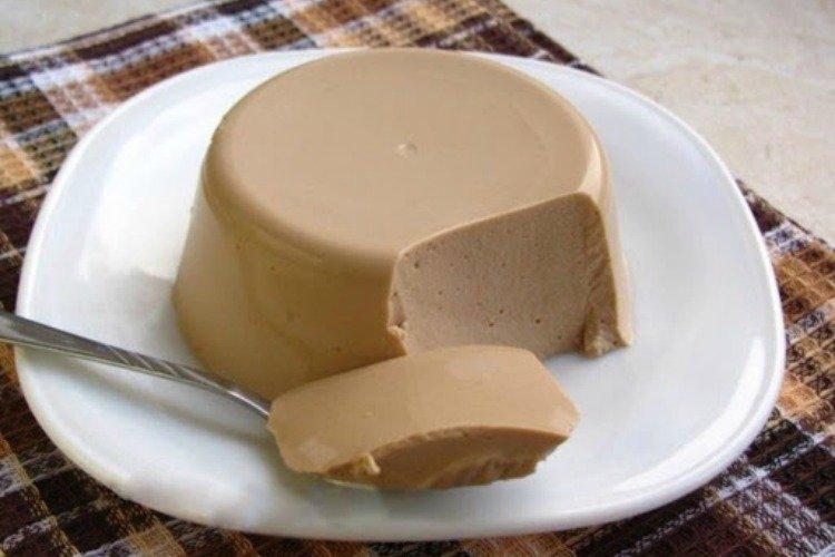 Soufflé au cacao au fromage cottage - Comment nourrir les invités à peu de frais, savoureux et rapidement