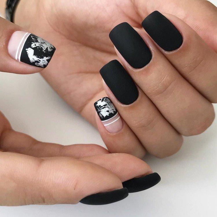 Fini mat - Manucure noir et blanc
