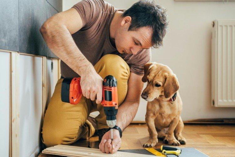 Ce qu'un homme devrait faire à la maison