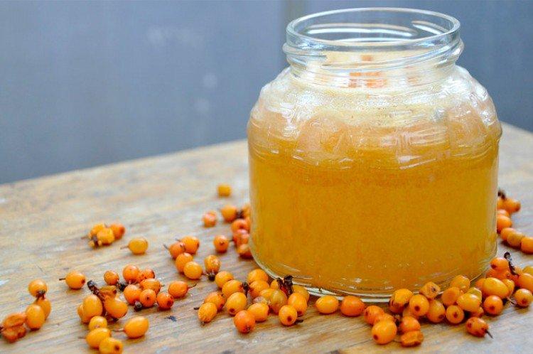 Miel d'argousier - Que cuisiner à partir d'argousier pour l'hiver