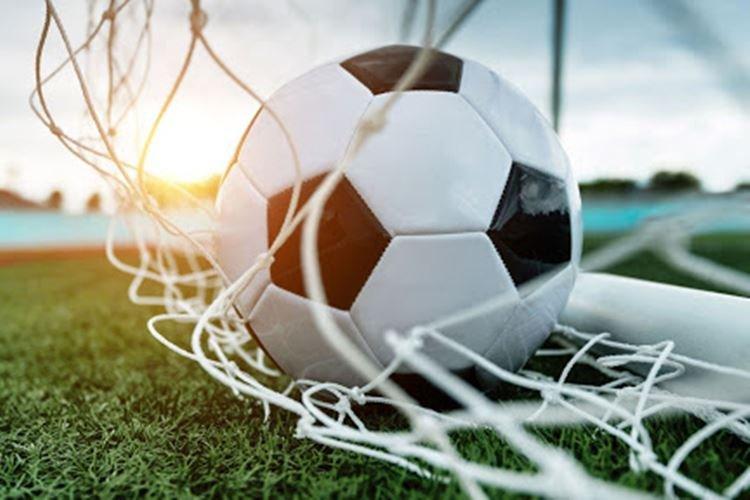 Billets de football - Quoi offrir à papa pour son anniversaire de la part de son fils