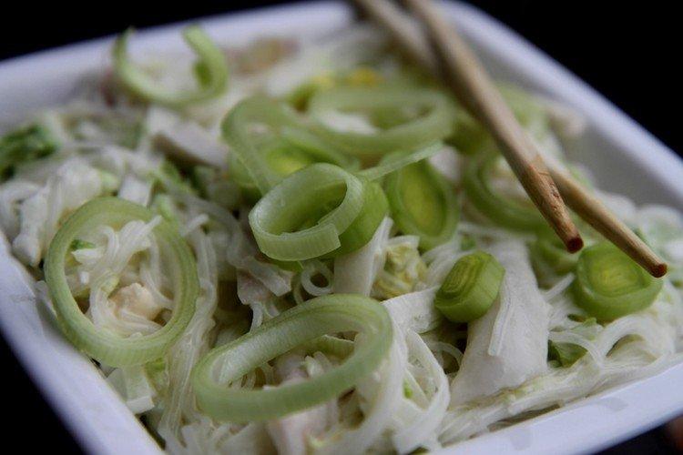 Salade de calmars et de nouilles - Que cuisiner avec des recettes de calmars
