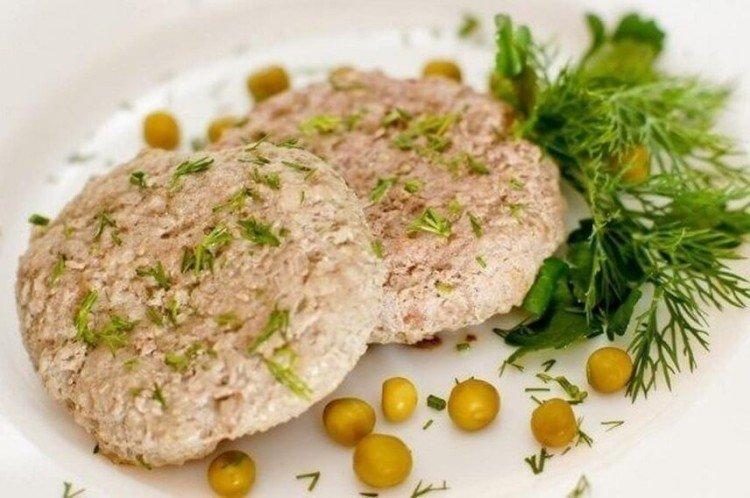 Escalopes de poulet hachées sans œufs - Que cuisiner à partir de poulet haché