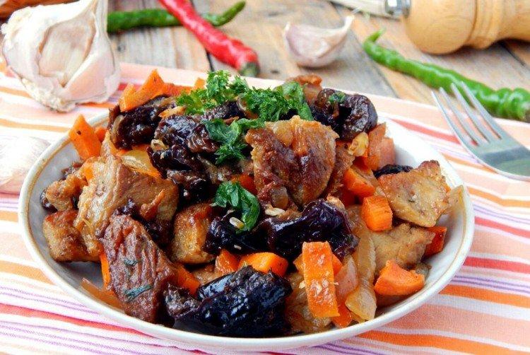 Porc aux pruneaux - Que cuisiner à partir de porc