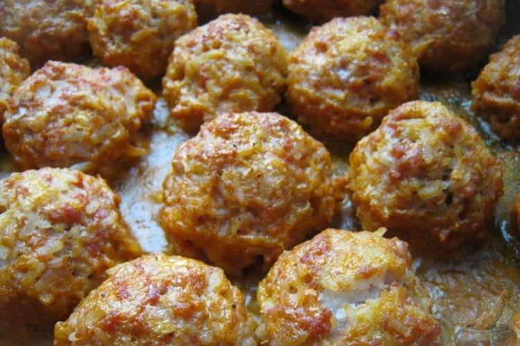 Boulettes de porc haché avec du riz - Que cuisiner à partir de recettes de porc haché