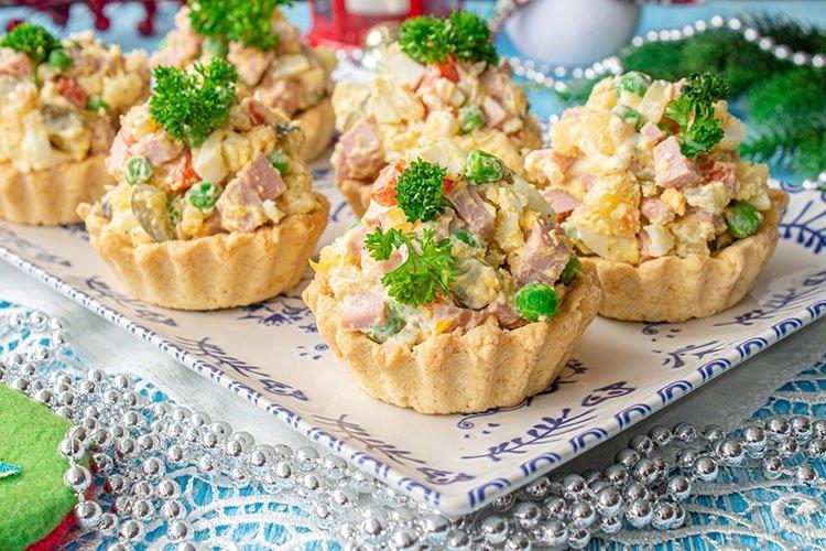 Salade apéritif en tartelettes - Que cuisiner pour les recettes d'anniversaire