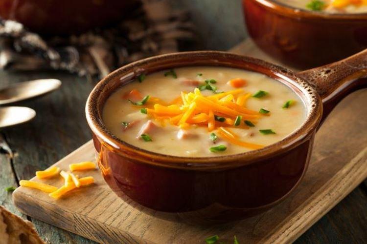 Soupe au fromage - Que cuisiner pour déjeuner rapidement et savoureux