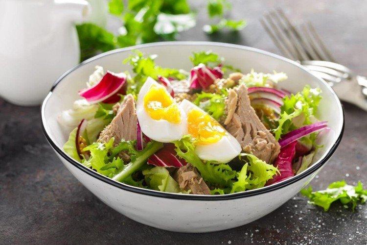 Salade de thon - Que cuisiner sur les recettes de table de fête