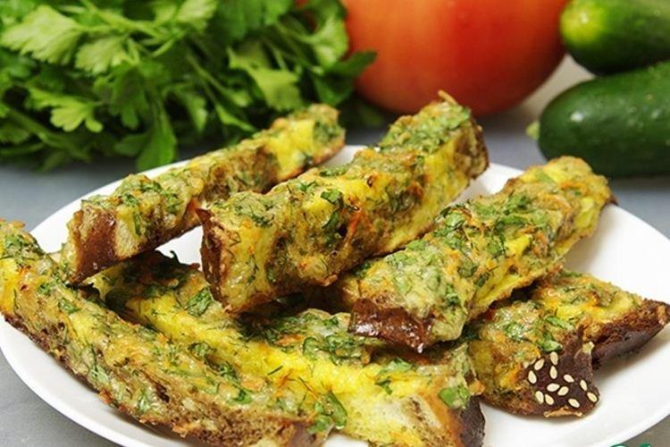 Croûtons au fromage et aux herbes - Que cuisiner pour un enfant pour des recettes de petit-déjeuner