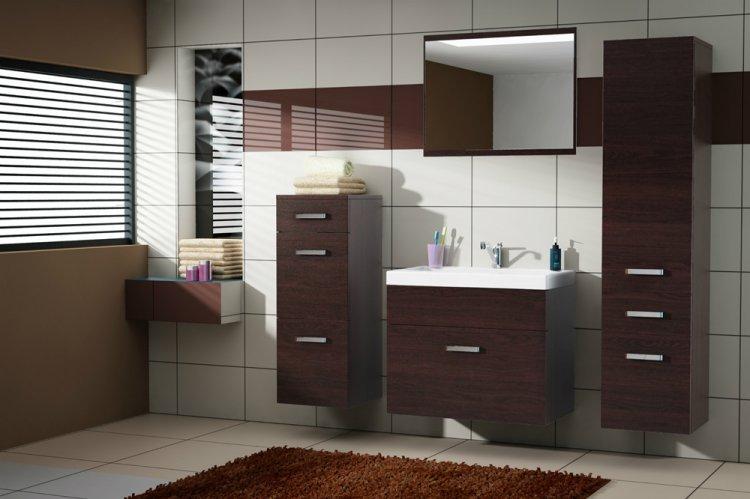 Couleur wengé dans la salle de bain - conception de photo