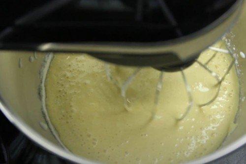 Tarte aux pommes Tsvetaevsky avec zeste - une recette étape par étape