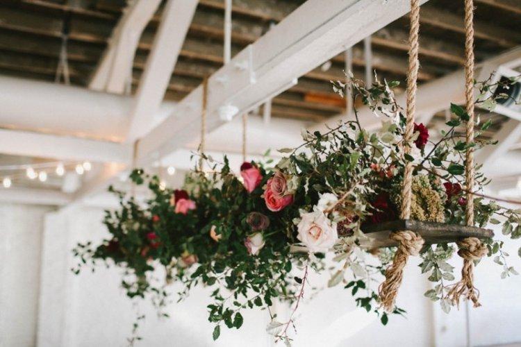 Décoration florale à suspendre pour mariage