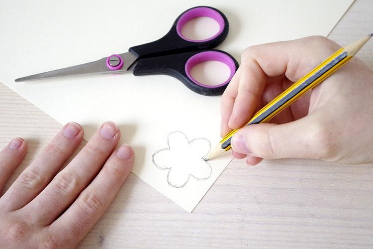 Bouquet de fleurs blanches - Fleurs en papier DIY