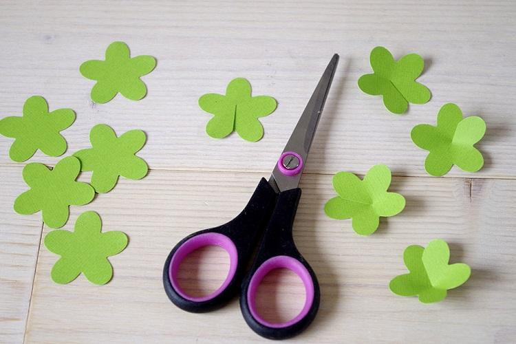 Bouquet de fleurs blanches - Fleurs en papier DIY