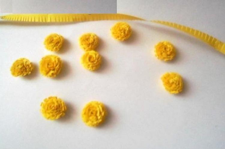 Brin de mimosa - Fleurs de serviette DIY