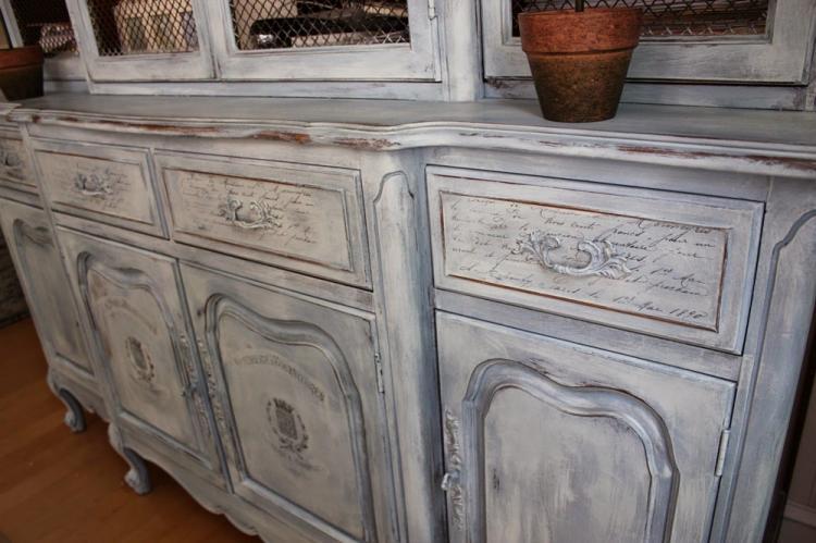 Vieillissement des meubles - Décoration de chambre DIY