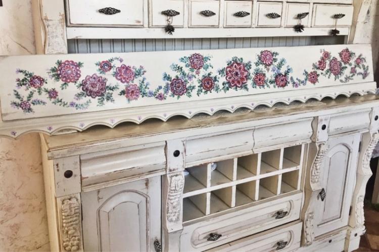 Decoupage - DIY déco d'armoires anciennes