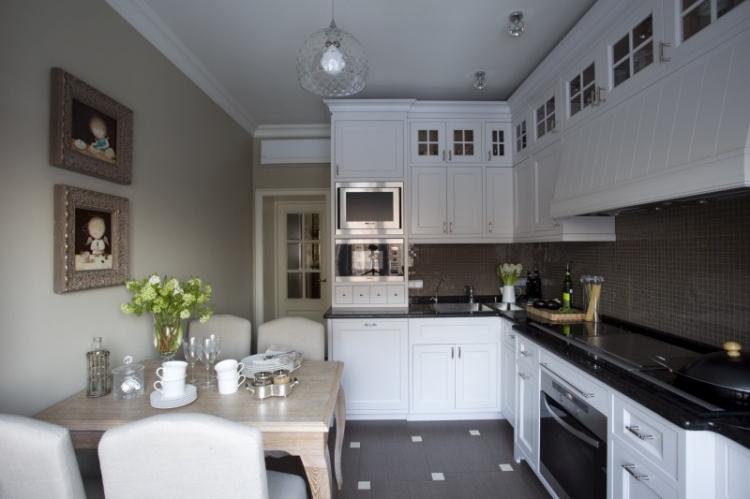 Cuisine 3 par 4 - photo de design d'intérieur