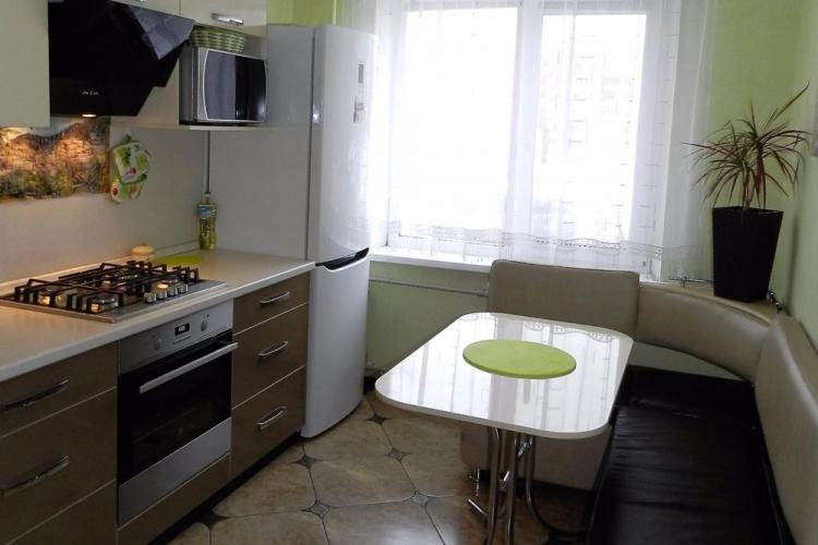 Conception de cuisine 7 m² - des photos de vrais intérieurs