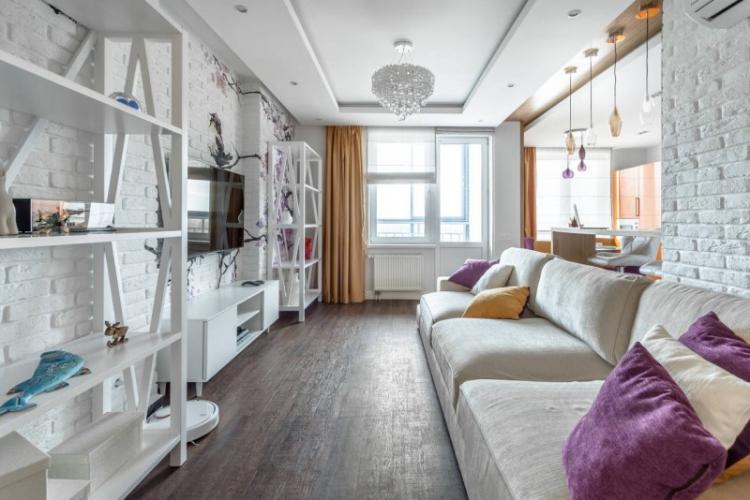 Conception de cuisine-salon - photos d'intérieurs réels