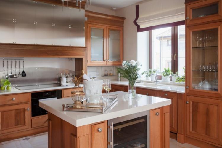 Caractéristiques - Conception de cuisine classique