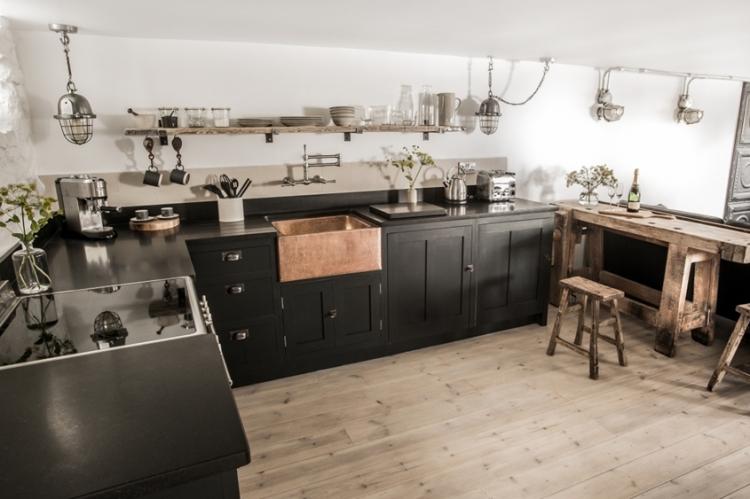 Conception de cuisine de style loft - photos de vrais intérieurs