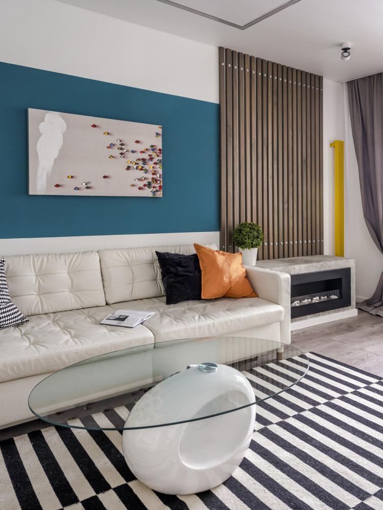 Conception d'appartement avec des accents lumineux