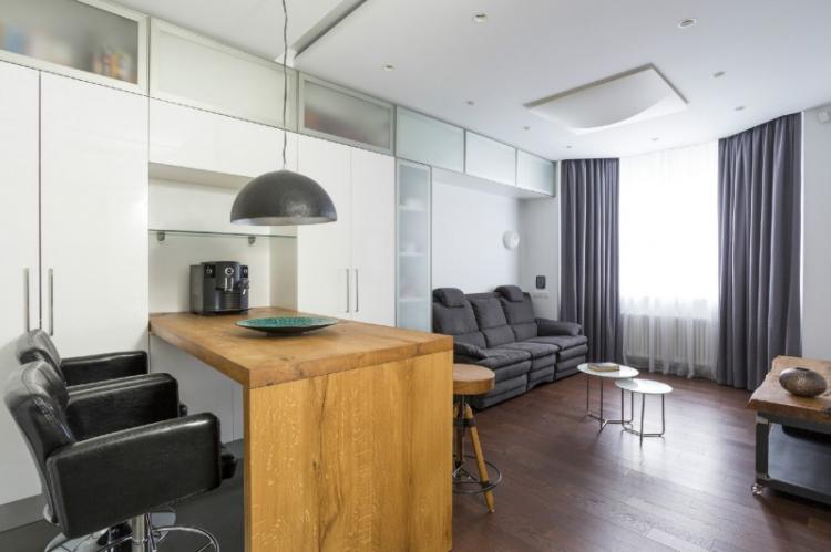 Design d'intérieur d'un studio - photos d'intérieurs réels