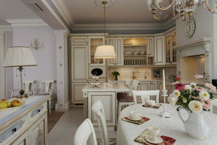 Provence au dixième étage - Appartement design de style provençal