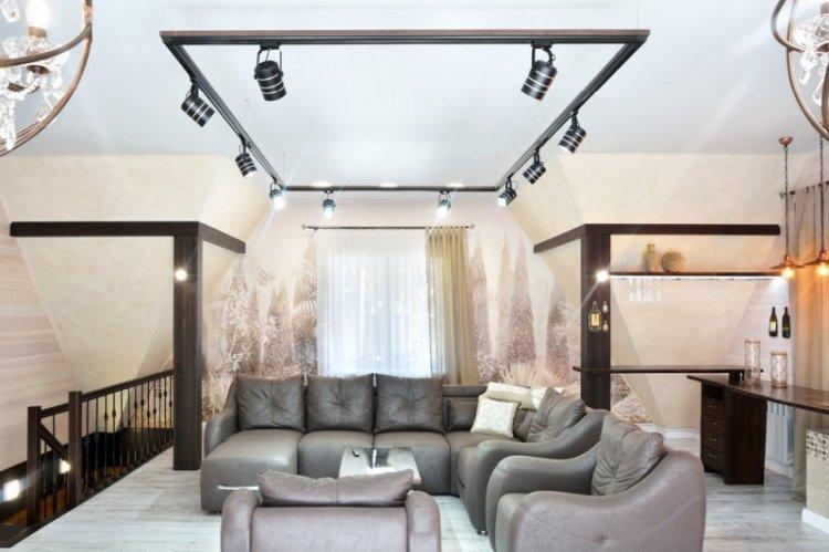 Conception de salon dans le grenier - photo