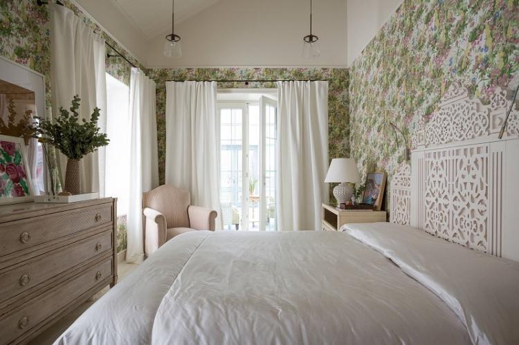 Chambre étroite Provence - Design d'intérieur