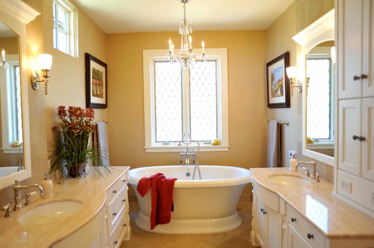 Salle de bain jaune - Design d'intérieur 2019