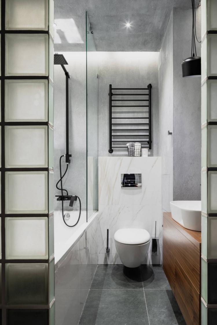Design d'intérieur de salle de bain 4 m² - des photos de vrais intérieurs