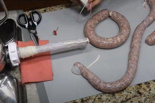 Saucisse de Cracovie maison - recette étape par étape