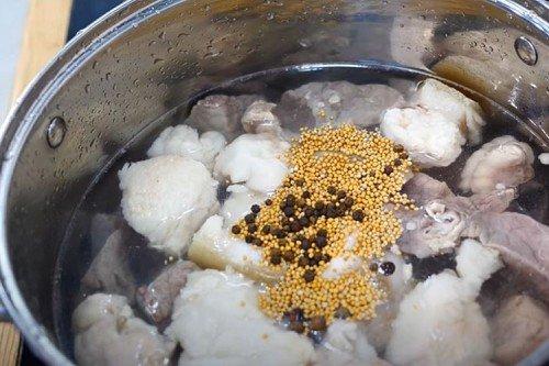 Saucisse de foie maison - recette étape par étape